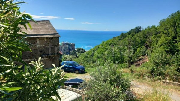 casa indipendente in vendita a Genova in zona Acquasanta