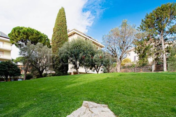 appartamento in vendita a Genova in zona Albaro