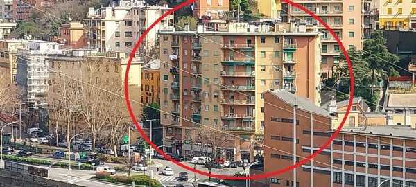 appartamento in vendita a Genova in zona Staglieno