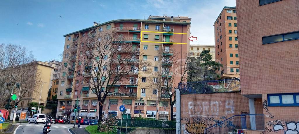 appartamento in vendita a Genova in zona Staglieno