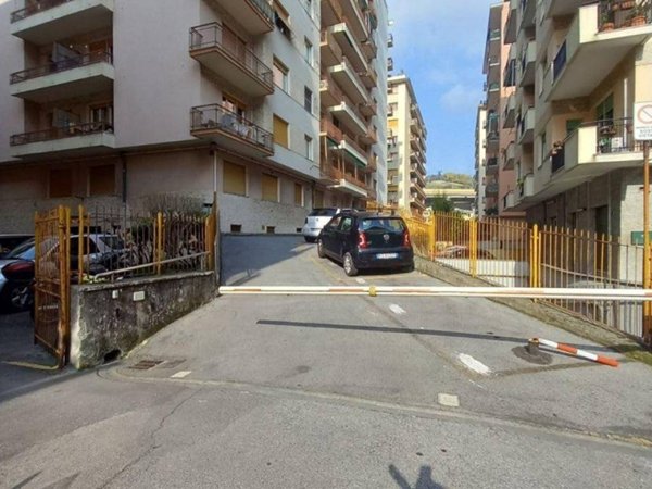 appartamento in vendita a Genova in zona Pegli