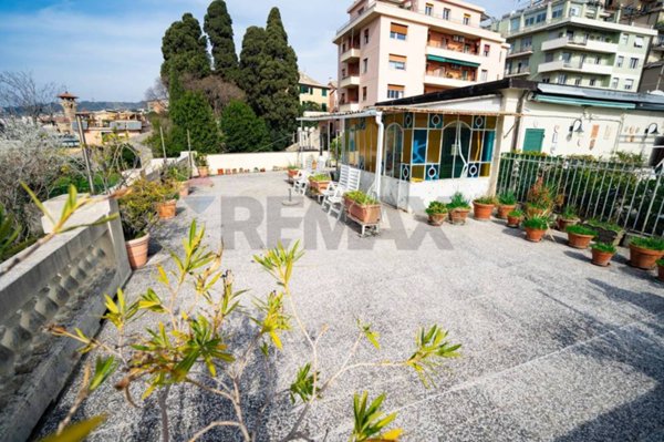 appartamento in vendita a Genova in zona Castelletto