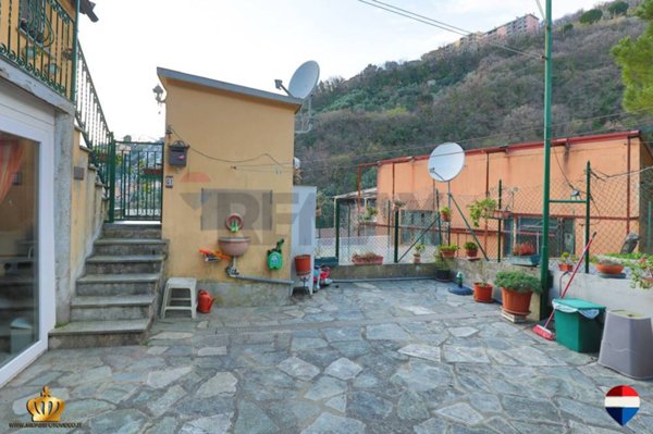 casa indipendente in vendita a Genova in zona San Gottardo/Sant'Eusebio