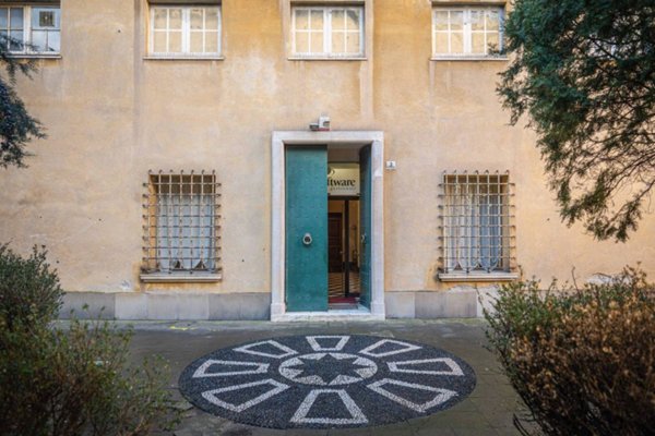 casa indipendente in vendita a Genova in zona Sampierdarena