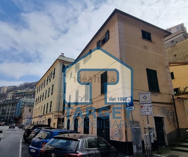 appartamento in vendita a Genova in zona Marassi