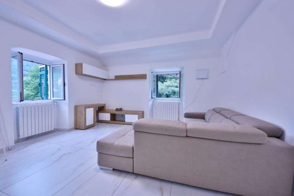 appartamento in vendita a Genova in zona Voltri