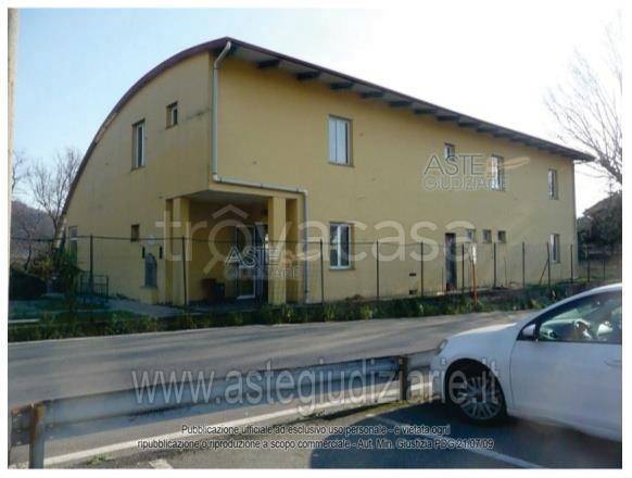 appartamento in vendita a Genova in zona Rivarolo