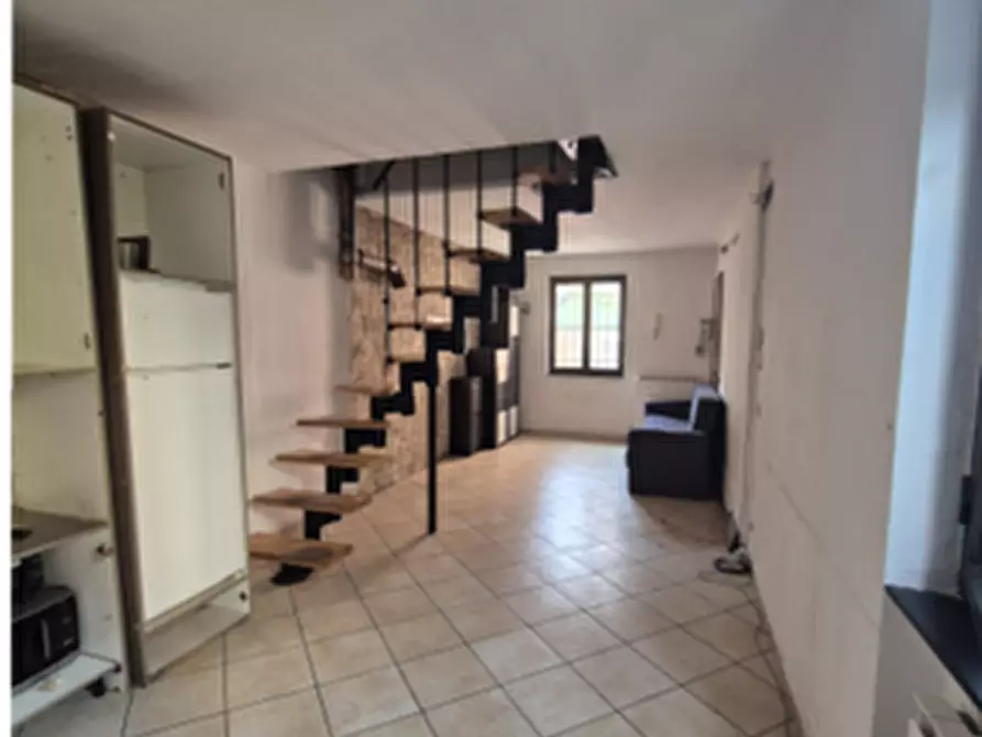 casa indipendente in vendita a Genova in zona San Gottardo/Sant'Eusebio