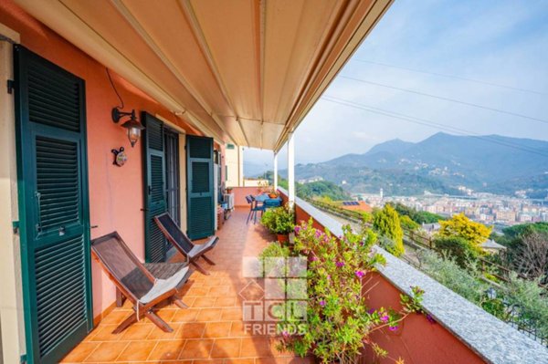 appartamento in vendita a Genova in zona Bolzaneto