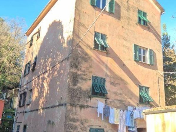 appartamento in vendita a Genova in zona Bolzaneto