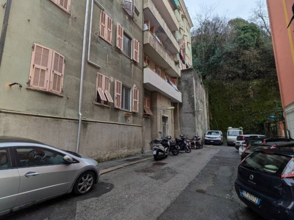 appartamento in vendita a Genova in zona Cornigliano
