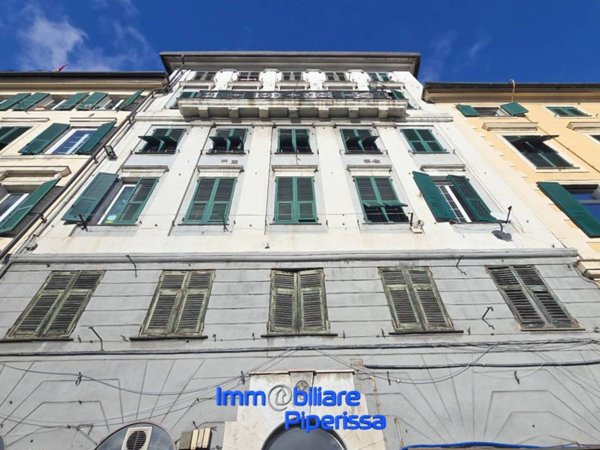 appartamento in vendita a Genova in zona Centro Storico