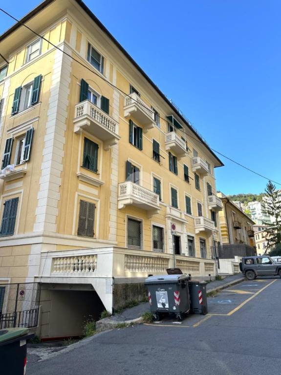 appartamento in vendita a Genova in zona Castelletto