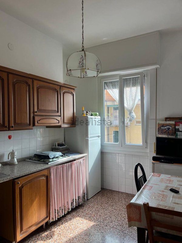 appartamento in vendita a Genova in zona Marassi