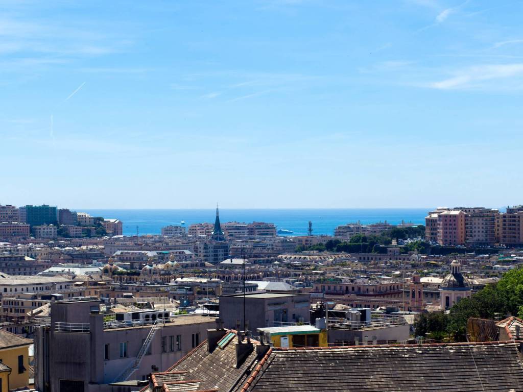 appartamento in vendita a Genova in zona Castelletto
