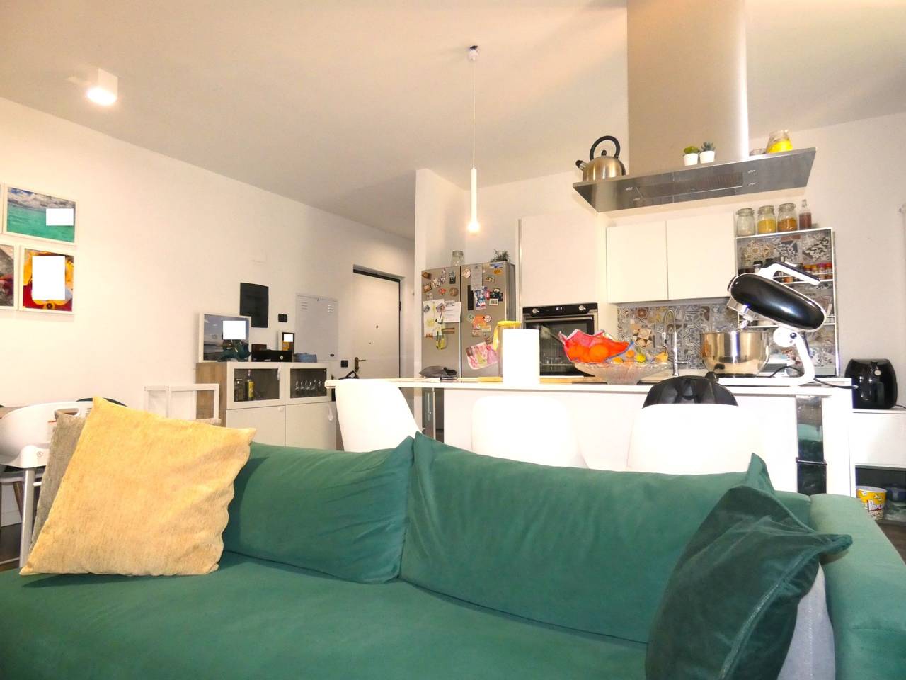 appartamento in vendita a Genova in zona Sestri Ponente