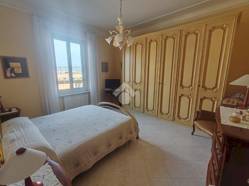 appartamento in vendita a Genova in zona Sampierdarena