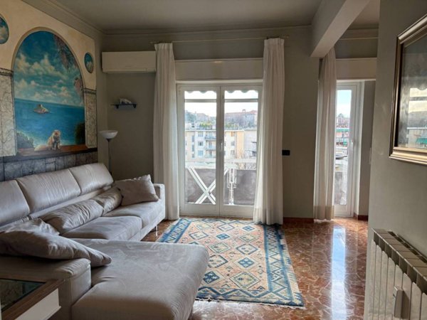 appartamento in vendita a Genova in zona Nervi