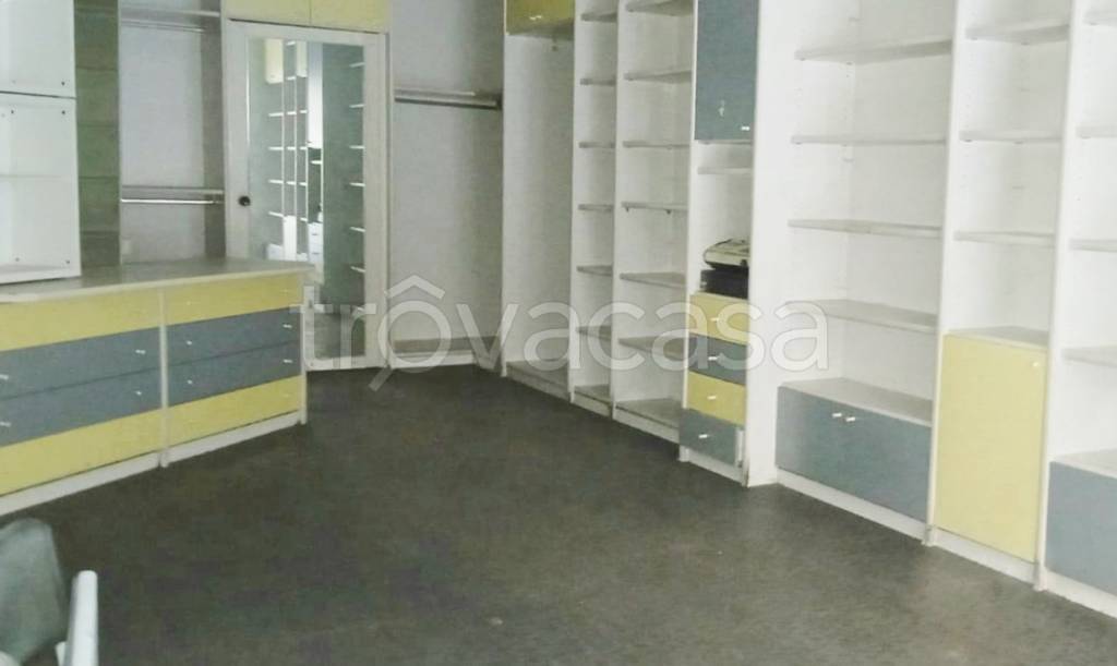 negozio in vendita a Genova in zona San Fruttuoso