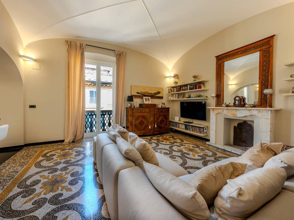 appartamento in vendita a Genova
