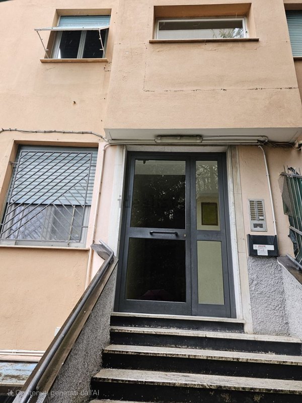 appartamento in vendita a Genova in zona Sestri Ponente