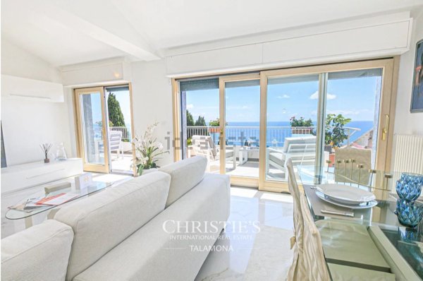 appartamento in vendita a Genova in zona Nervi