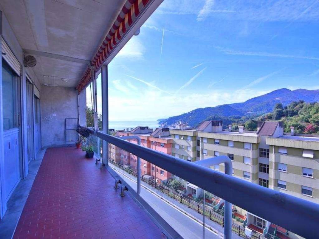 appartamento in vendita a Genova in zona Voltri