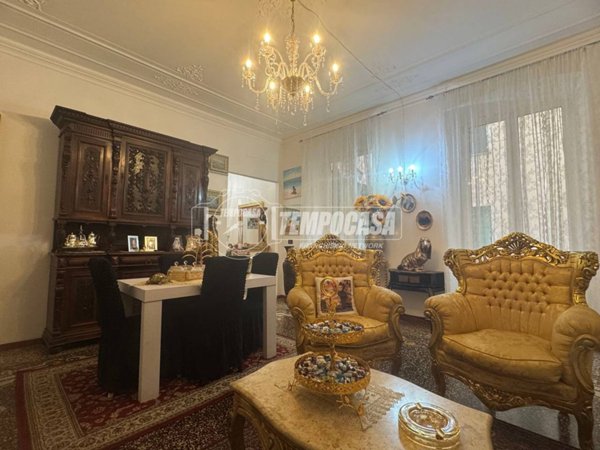 appartamento in vendita a Genova in zona Sampierdarena