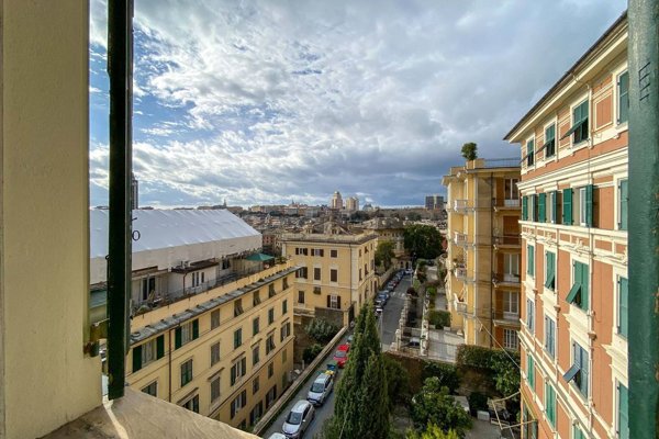 appartamento in vendita a Genova