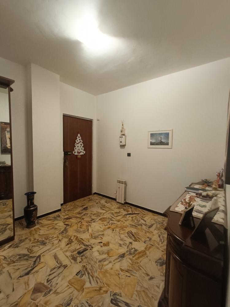 appartamento in vendita a Genova in zona DiNegro
