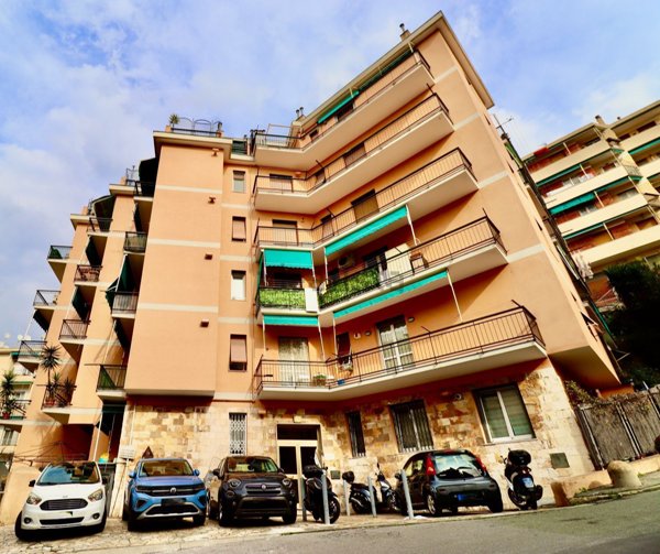 appartamento in vendita a Genova