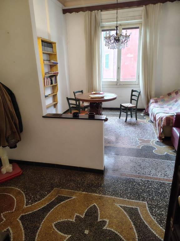 appartamento in vendita a Genova in zona DiNegro