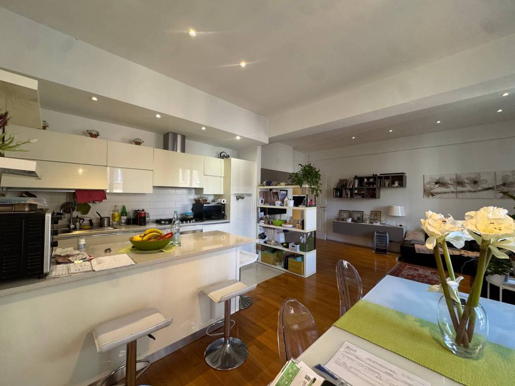 appartamento in vendita a Genova in zona Albaro