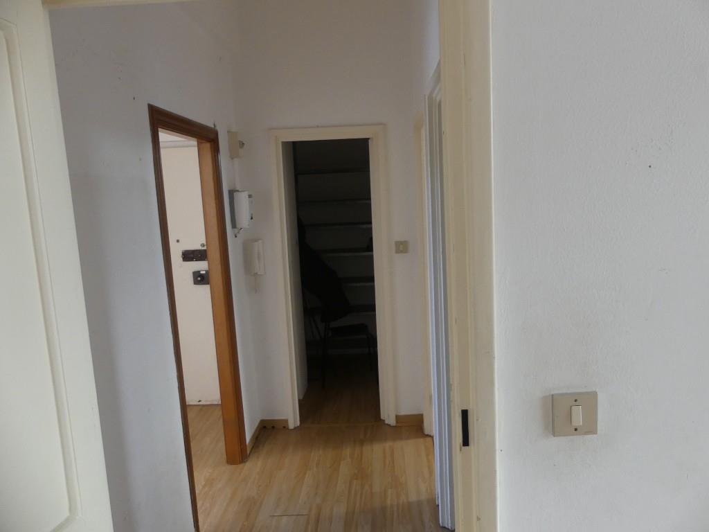 appartamento in vendita a Genova in zona Marassi