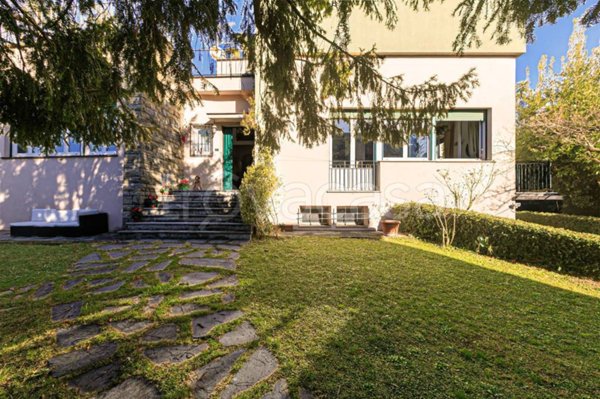 casa indipendente in vendita a Genova in zona Albaro