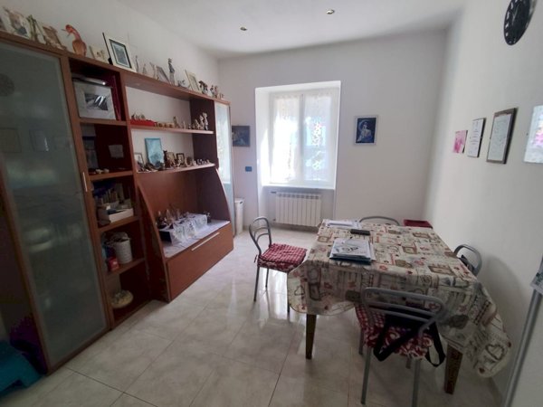 appartamento in vendita a Genova in zona Sampierdarena