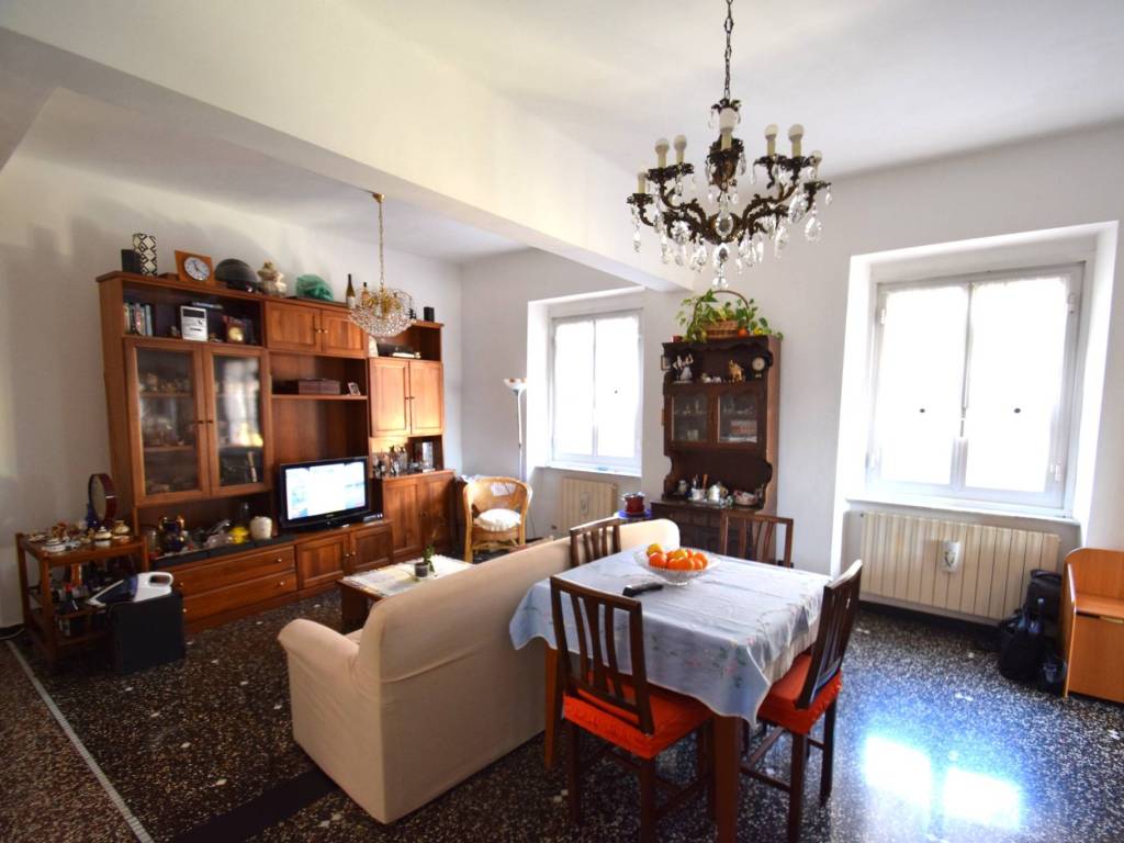 appartamento in vendita a Genova in zona Palmaro / Pra'