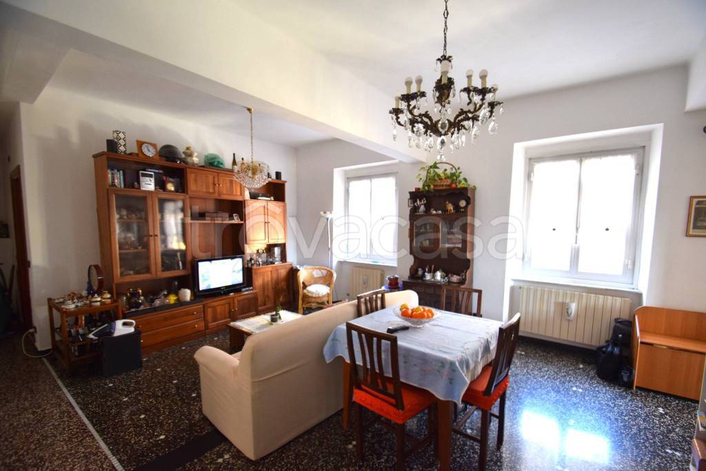 appartamento in vendita a Genova in zona Palmaro / Pra'