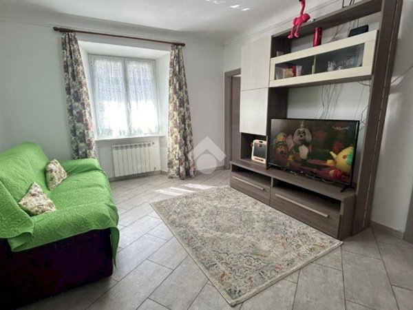 appartamento in vendita a Genova in zona Voltri