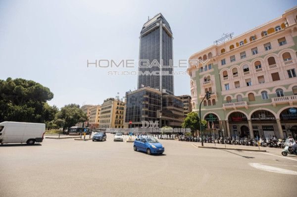appartamento in vendita a Genova in zona Foce
