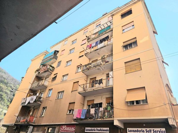 appartamento in vendita a Genova in zona Molassana