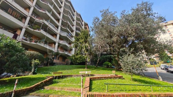 appartamento in vendita a Genova in zona Pegli