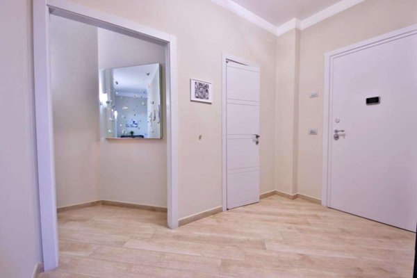 appartamento in vendita a Genova in zona Sestri Ponente