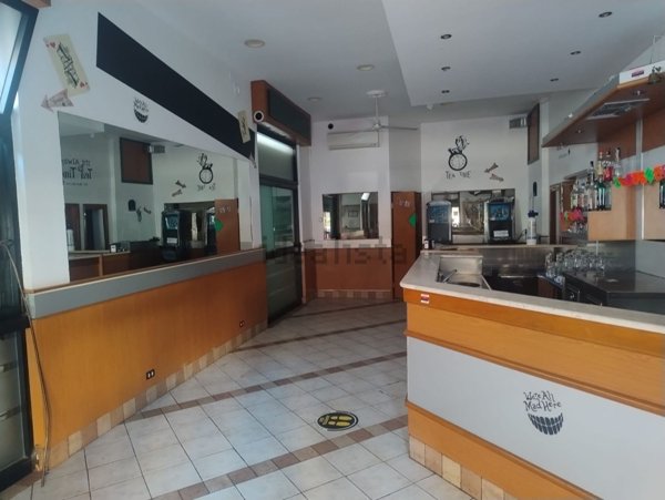 appartamento in vendita a Genova in zona Staglieno