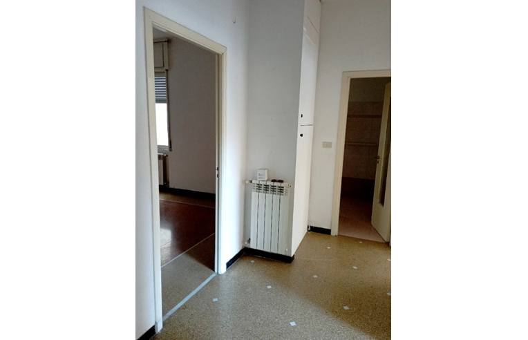 appartamento in vendita a Genova in zona Voltri