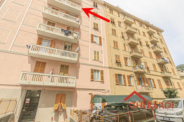 appartamento in vendita a Genova in zona Sestri Ponente