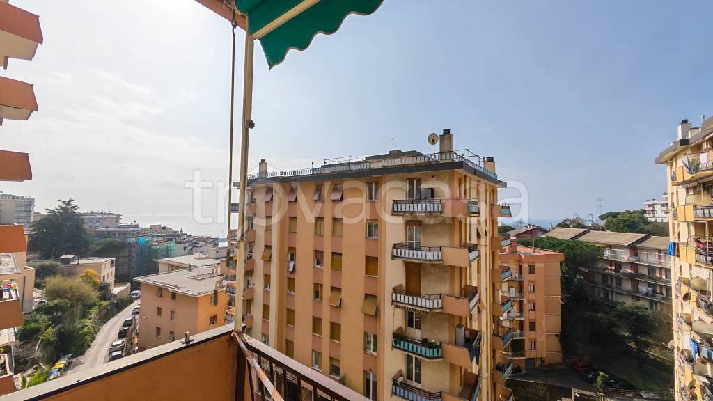 appartamento in vendita a Genova in zona Pegli