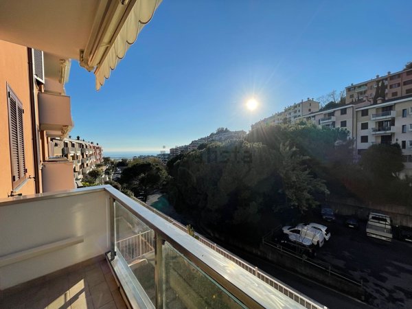 appartamento in vendita a Genova in zona Multedo
