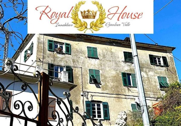 appartamento in vendita a Genova in zona Bolzaneto