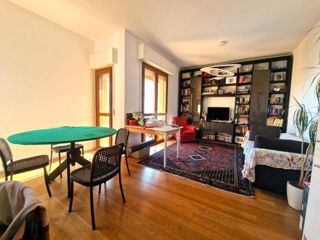 appartamento in vendita a Genova in zona San Martino